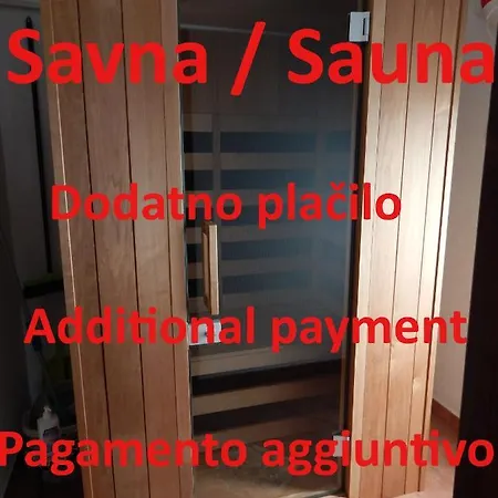 Yellow Submarine * Lucija