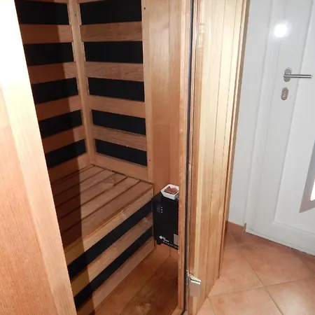 Yellow Submarine Lucija