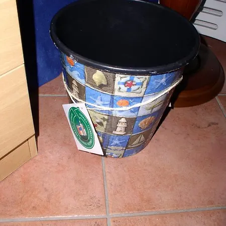 Yellow Submarine Apartamento Lucija