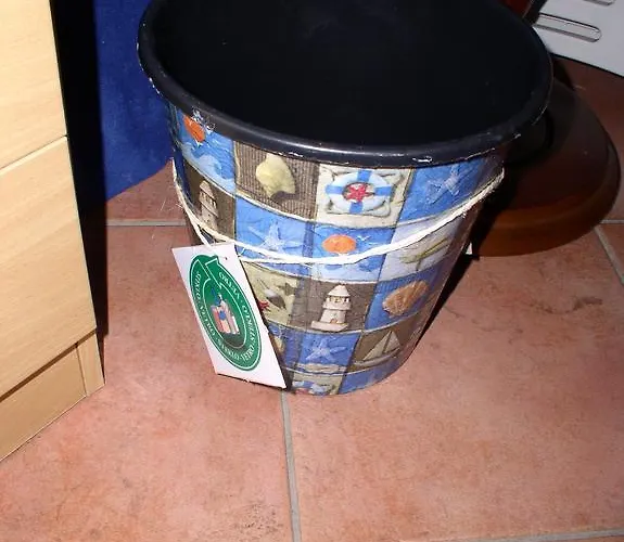 Yellow Submarine شقة لوسيا