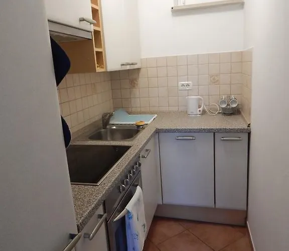 アパート Yellow Submarine *