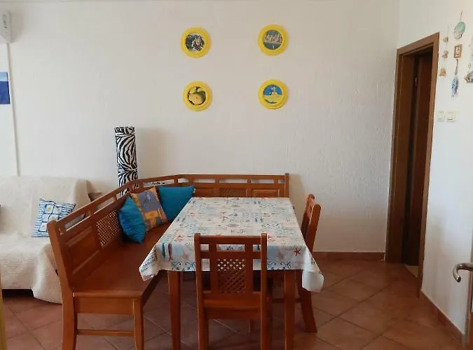 شقة Yellow Submarine *